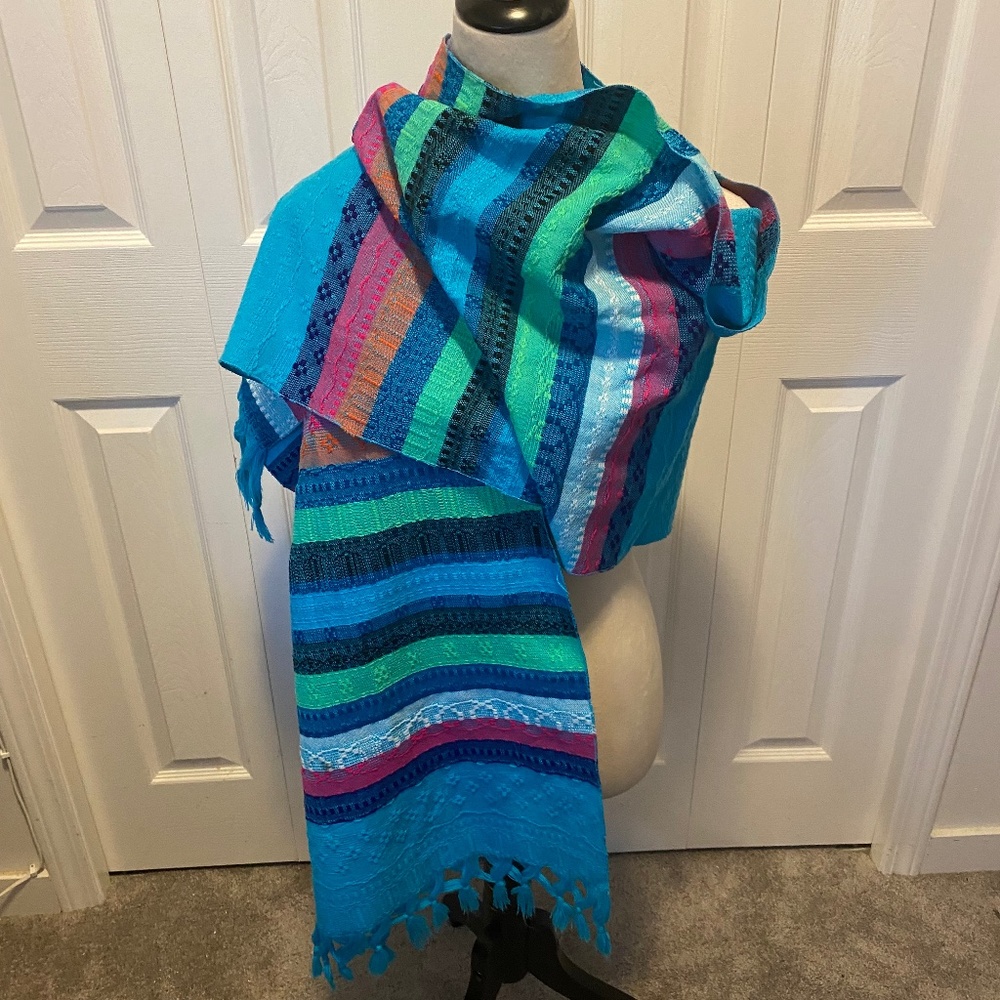 Women’s striped scarf